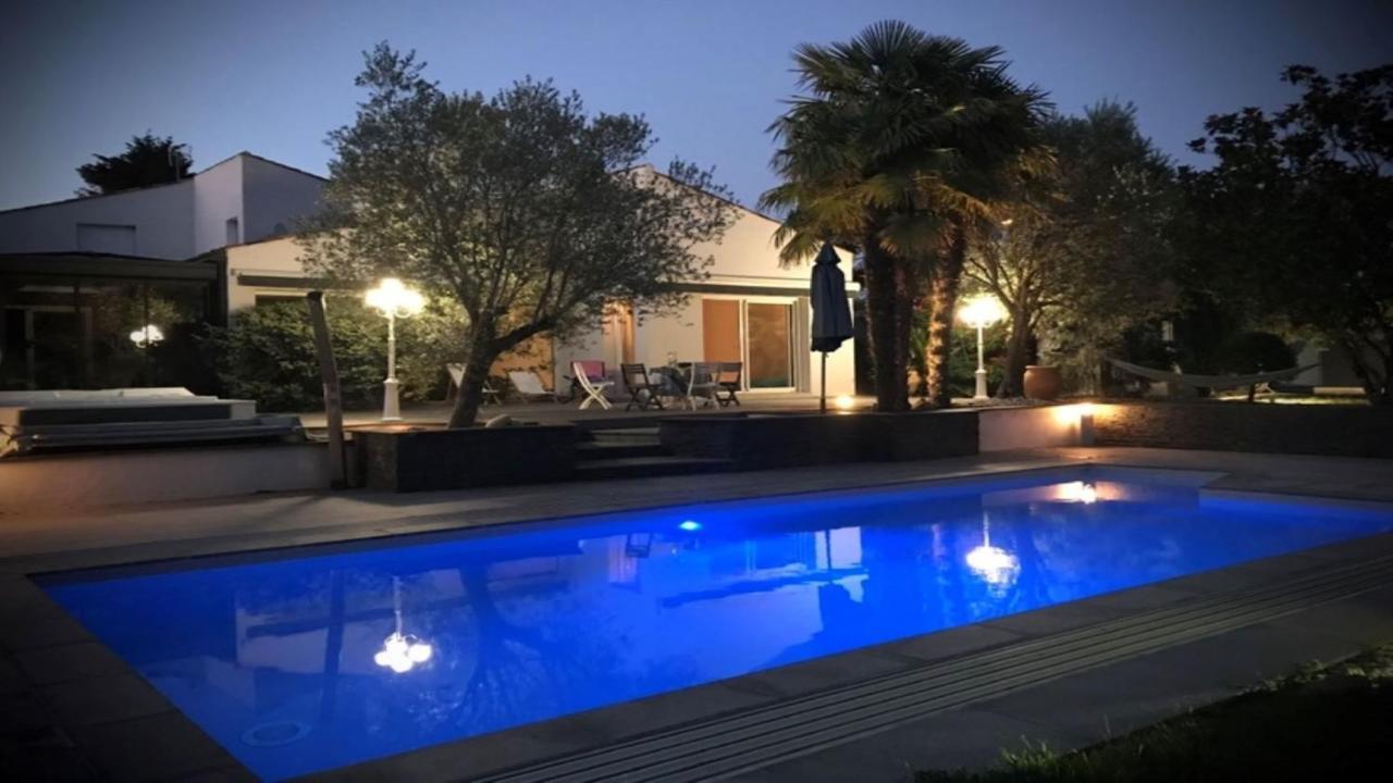 Adorable Guest House Avec Balneo Et Piscine Olonne-sur-Mer Kültér fotó